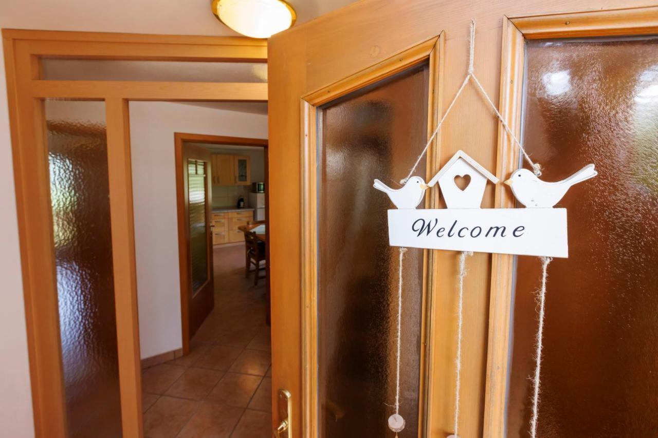 Appartamento Apartmaji Pr' Brdarju Bohinj Esterno foto