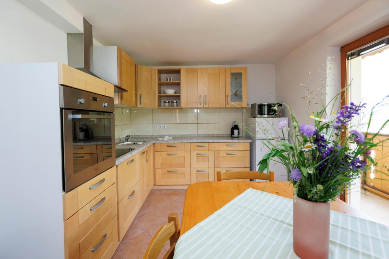 Appartamento Apartmaji Pr' Brdarju Bohinj Esterno foto